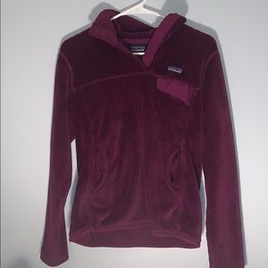 purple patagonia quarter button fleece pullover